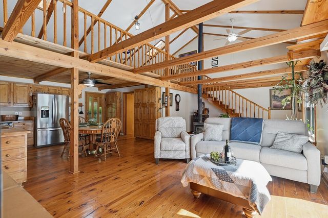 955 Lower Tails Creek Road, Ellijay, GA 30540