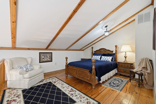 955 Lower Tails Creek Road, Ellijay, GA 30540