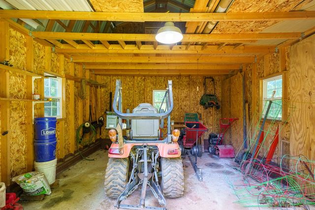 955 Lower Tails Creek Road, Ellijay, GA 30540