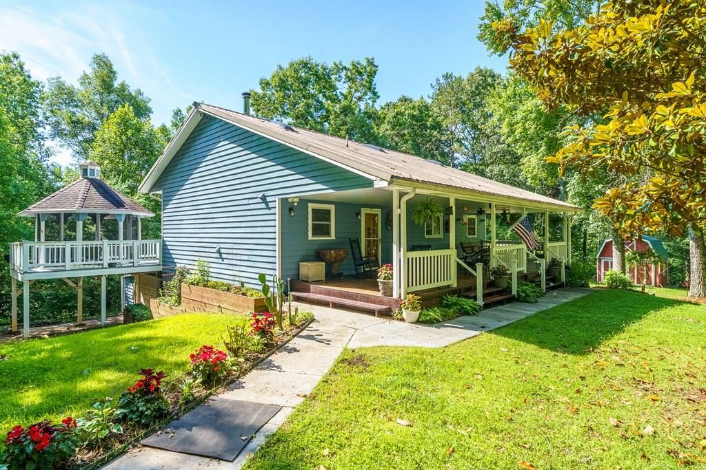 955 Lower Tails Creek Road, Ellijay, GA 30540