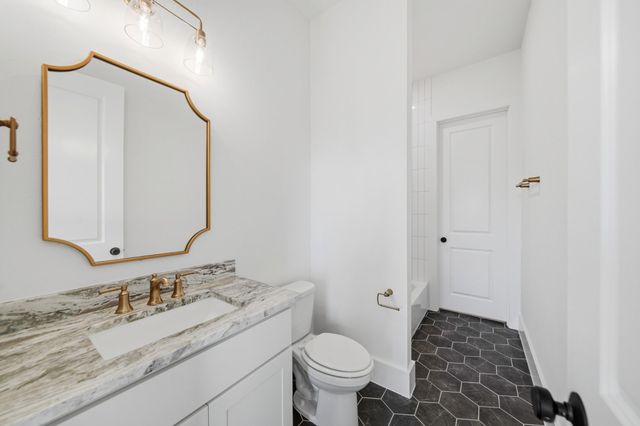 821 Stable Sands Way, League City, TX 77573