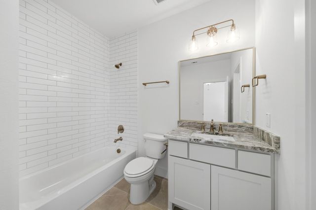 821 Stable Sands Way, League City, TX 77573