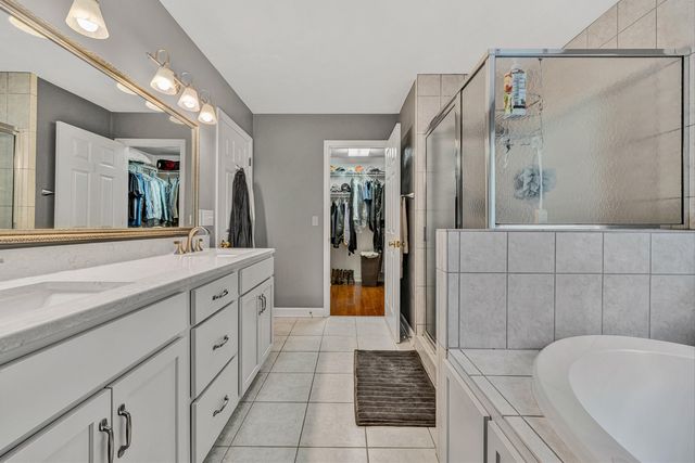 1907 Carleton DR, Salem, VA 24153