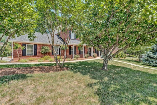 1907 Carleton DR, Salem, VA 24153