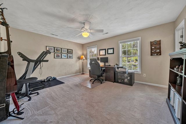 1907 Carleton DR, Salem, VA 24153