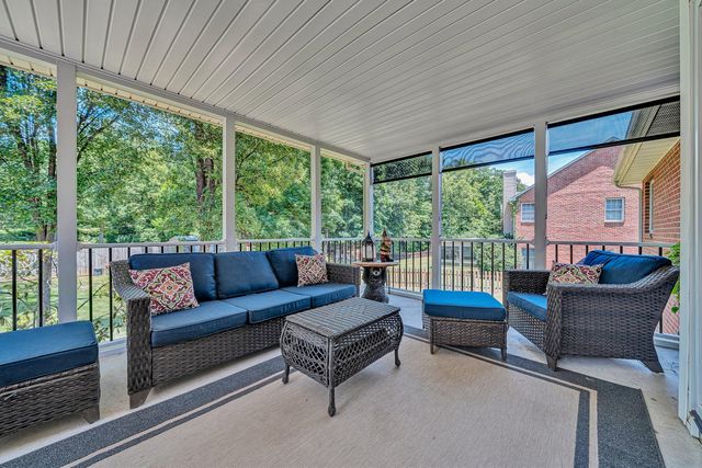 1907 Carleton DR, Salem, VA 24153