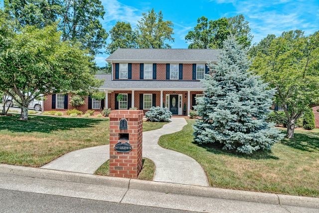 1907 Carleton DR, Salem, VA 24153
