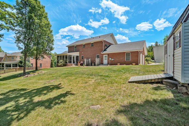 1907 Carleton DR, Salem, VA 24153