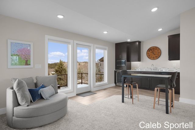 300 S 1st Street, Grand Haven, MI 49417