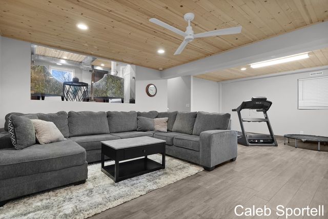 300 S 1st Street, Grand Haven, MI 49417