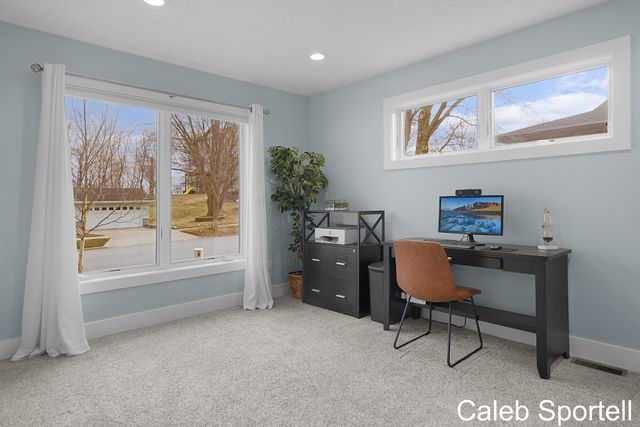 300 S 1st Street, Grand Haven, MI 49417