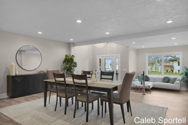 300 S 1st Street, Grand Haven, MI 49417