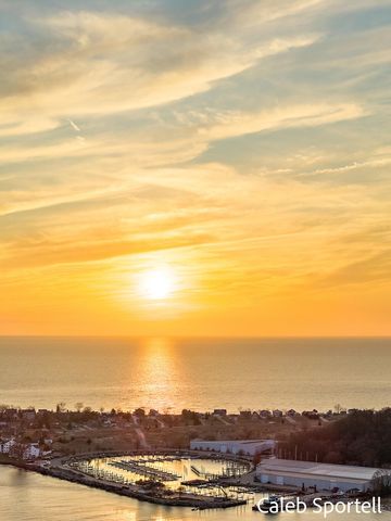 300 S 1st Street, Grand Haven, MI 49417