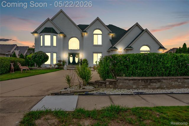 43468 Hoptree Drive, Sterling Heights, MI 48314