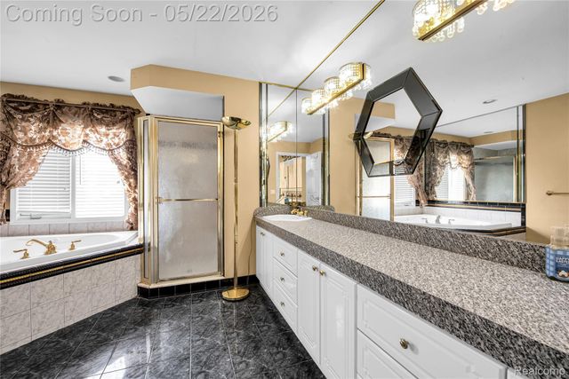 43468 Hoptree Drive, Sterling Heights, MI 48314