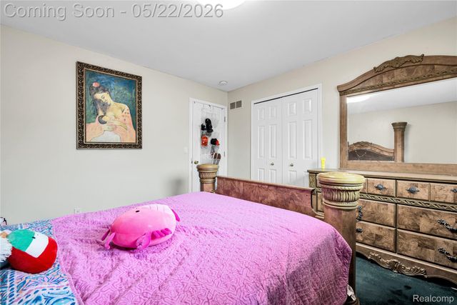 43468 Hoptree Drive, Sterling Heights, MI 48314