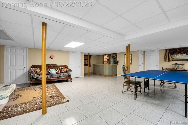 43468 Hoptree Drive, Sterling Heights, MI 48314