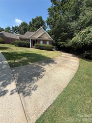 20120 Colony Point Lane, Cornelius, NC 28031