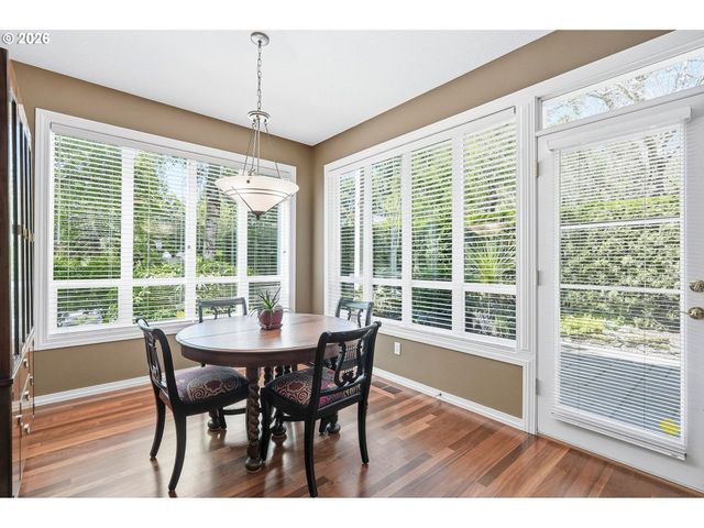 14710 DAVIS Ln, Lake Oswego, OR 97035