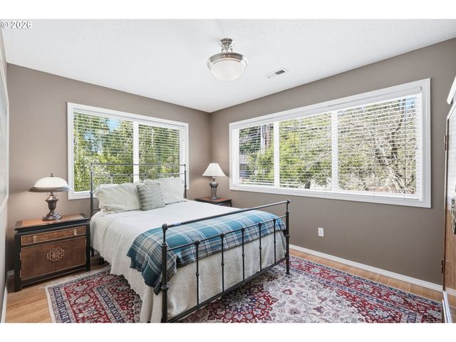 14710 DAVIS Ln, Lake Oswego, OR 97035