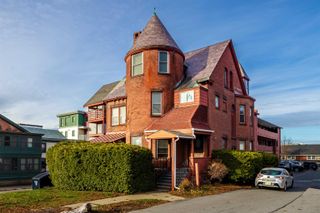 288 Main St Apt 5B, Burlington, VT 05401