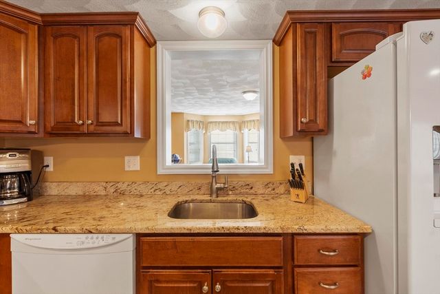 14 Jill's Way 14, Tewksbury, MA 01876