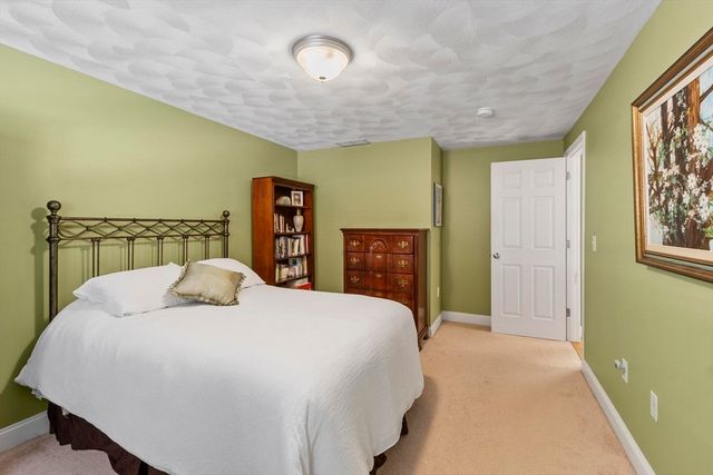 14 Jill's Way 14, Tewksbury, MA 01876