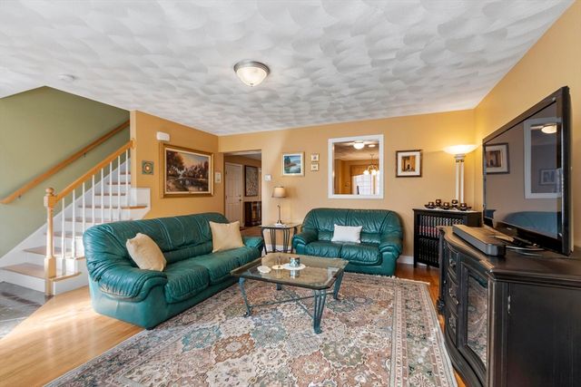 14 Jill's Way 14, Tewksbury, MA 01876