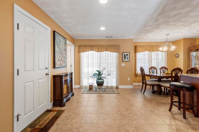 14 Jill's Way 14, Tewksbury, MA 01876