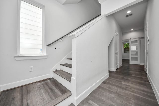 9577 Neuens Road B, Houston, TX 77080