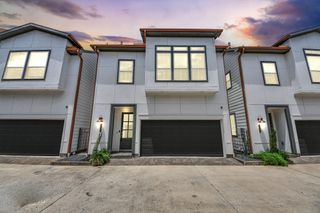 9577 Neuens Road B, Houston, TX 77080