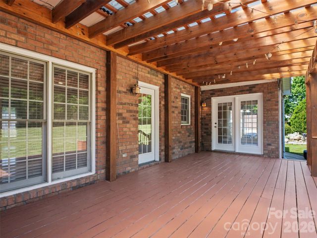 6021 Havencrest Court NW, Concord, NC 28027