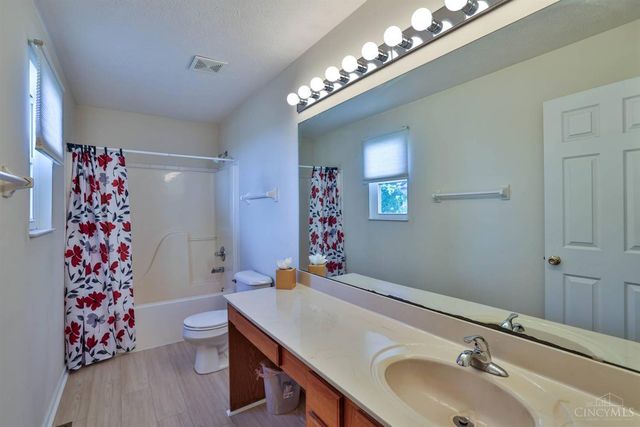 8617 Alexander Court, West Chester, OH 45069