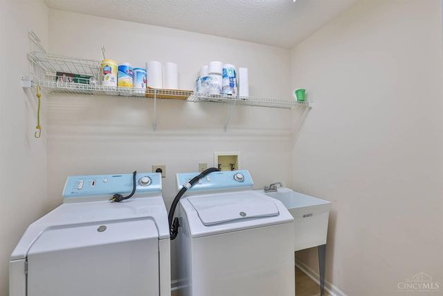 8617 Alexander Court, West Chester, OH 45069