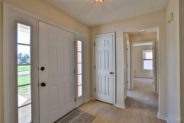 8617 Alexander Court, West Chester, OH 45069