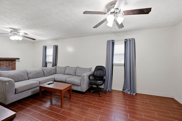 255 Mocks Creek Drive, Danville, KY 40422