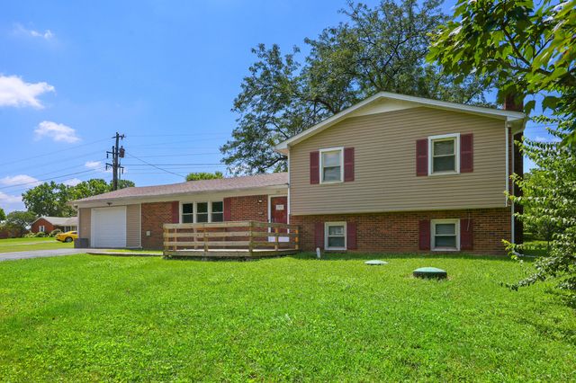 255 Mocks Creek Drive, Danville, KY 40422