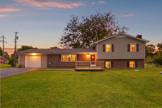 255 Mocks Creek Drive, Danville, KY 40422