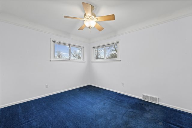 15887 Beech Daly, Redford, MI 48239