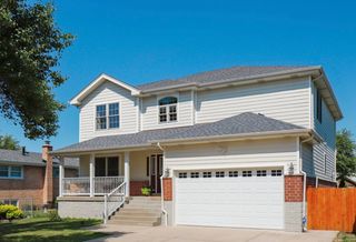 10005 Moody Avenue, Oak Lawn, IL 60453