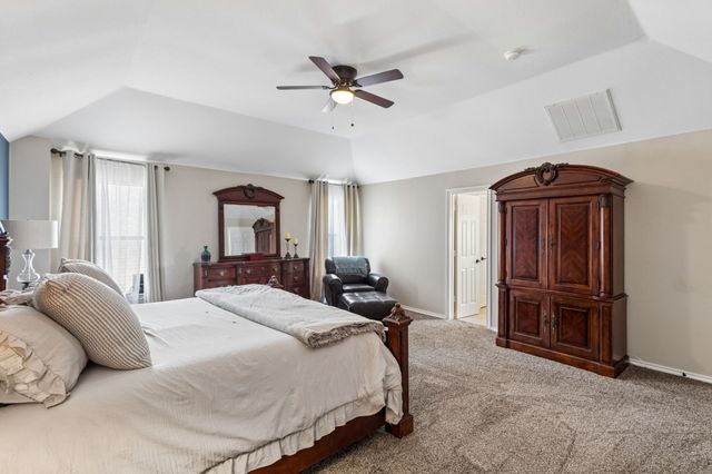 2813 Flint Rock Drive, Fort Worth, TX 76131