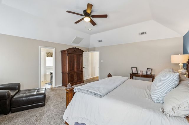 2813 Flint Rock Drive, Fort Worth, TX 76131