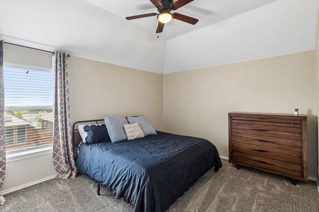 2813 Flint Rock Drive, Fort Worth, TX 76131