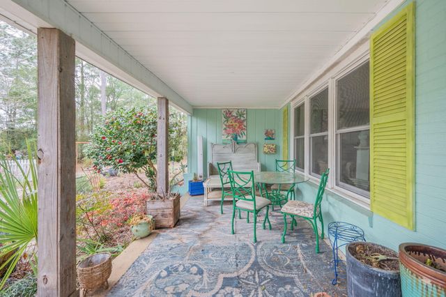 71 Oaklawn Drive, Defuniak Springs, FL 32435