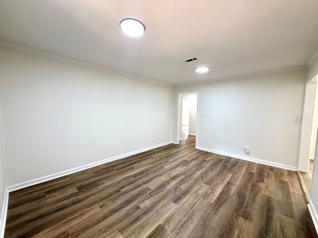 901 N Herring St, Dothan, AL 36303