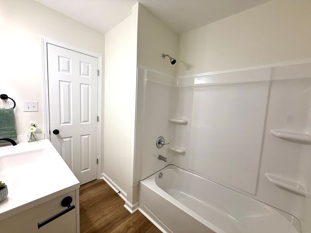 901 N Herring St, Dothan, AL 36303