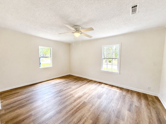 901 N Herring St, Dothan, AL 36303