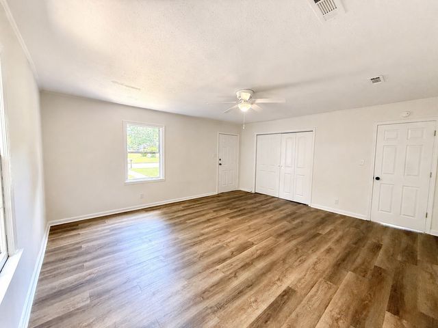 901 N Herring St, Dothan, AL 36303
