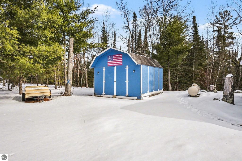 Image 24 of property listing at 234 W Elder, Harrison, MI 48625