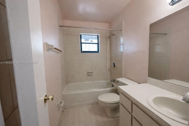 550 SW 115th Ave 310F, Sweetwater, FL 33174